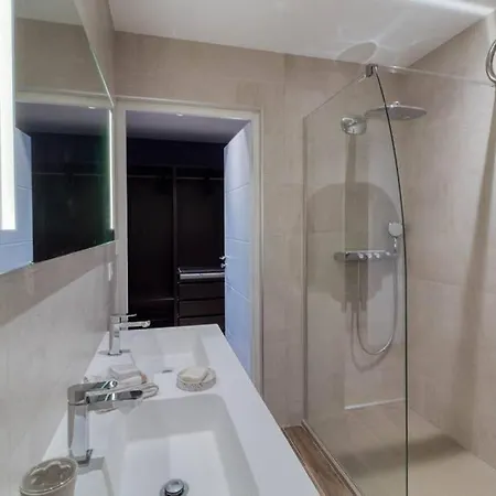 Дом отдыха Le Clos Des Jardins *