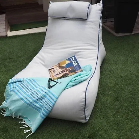 Le Clos Des Jardins דיז'ון